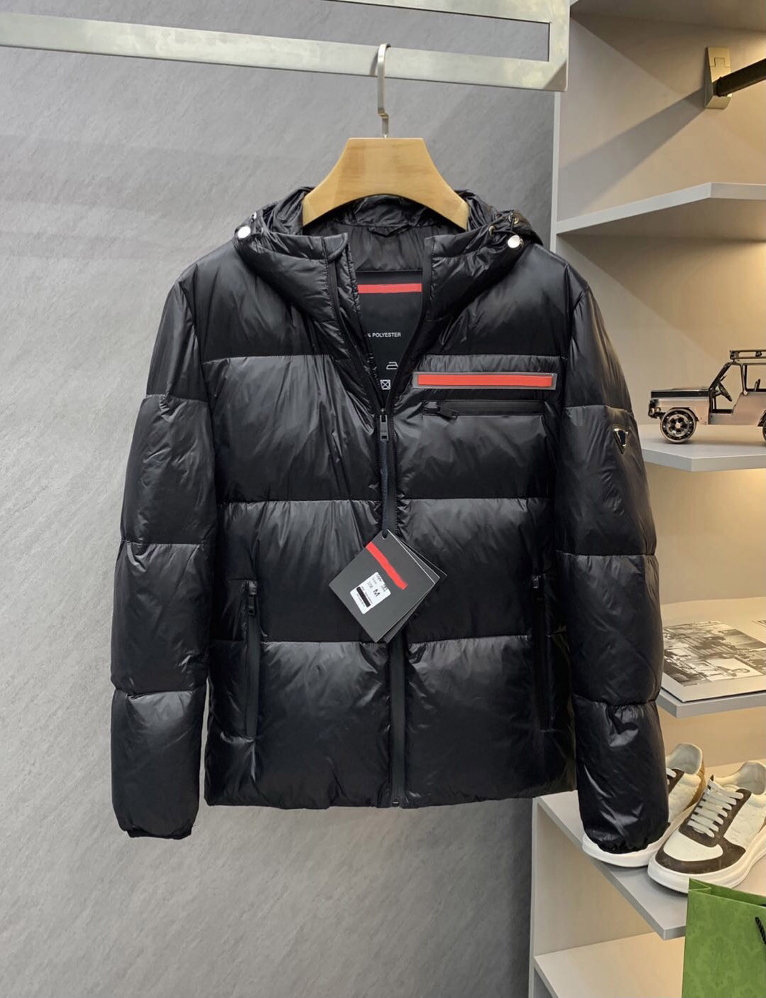 most good quality 21ss casual street classic men down jackets brand hoodies 95% white goose filled top hardware Personalized design Wild Slant pockets winter jacket, Hand package
most good quality 21ss casual street classic men down jackets brand hoodies 95% white goose filled top hardware Personalized design Wild Slant pockets winter jacket, Hand package