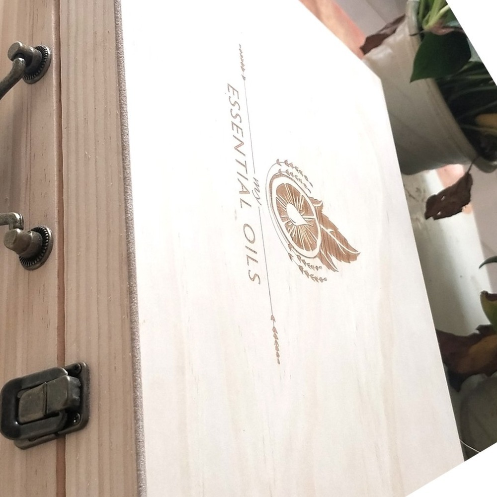 68 Slots Large Size Wooden Essential Oils Box Solid Wood Case Holder Aromatherapy Bottles Storage Organizer 210315