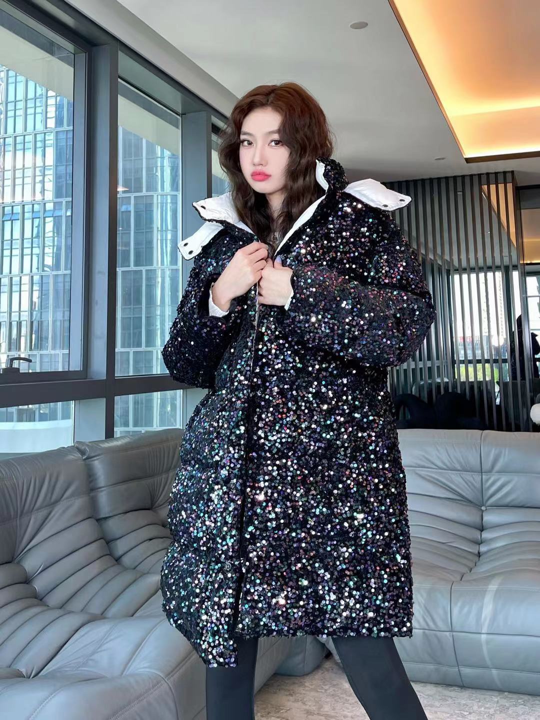 Womens Shiny Glitter Down Jacket Winter parkas Coats Top Quality Women Casual With Belt Corset Lady Outfit Thicken high grade Keep warm Ladi, Black
Womens Shiny Glitter Down Jacket Winter parkas Coats Top Quality Women Casual With Belt Corset Lady Outfit Thicken high grade Keep warm Ladi, Black