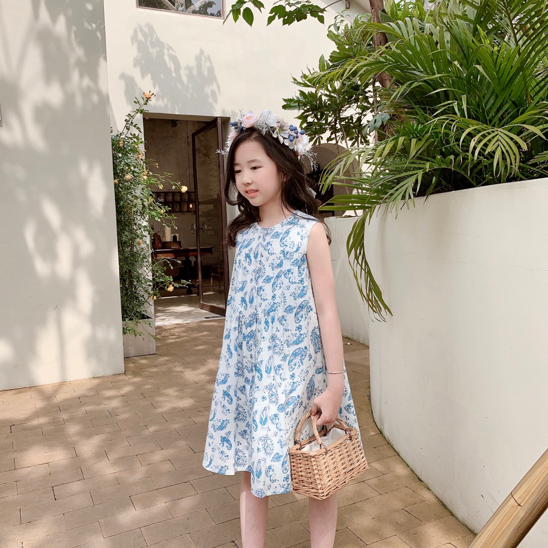 Baby Girls Flowers printing Dress Summer Kids Girl cotton Dresses Sweet children Button Clothes high quality, As show
Baby Girls Flowers printing Dress Summer Kids Girl cotton Dresses Sweet children Button Clothes high quality, As show