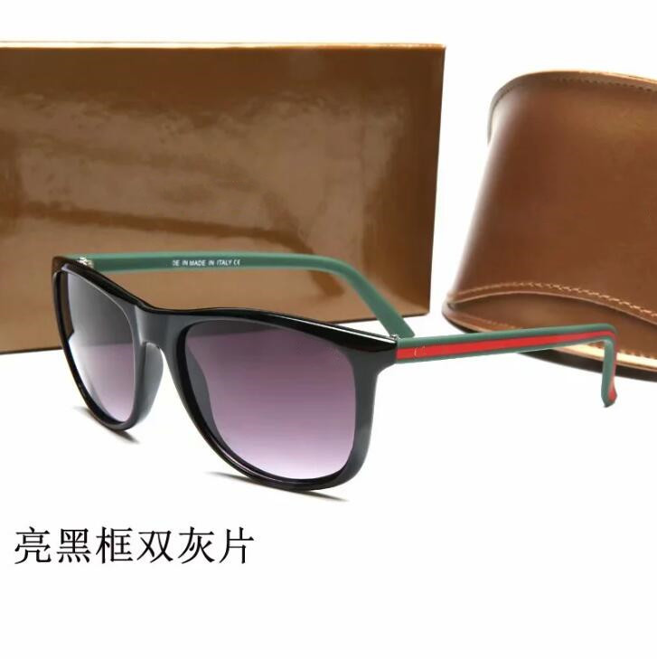 Luxury Desinger Square Sunglasses with Stamp UV400 Full Frame Sunglasses for Women Men Fashion Accessories High Quality D251
Luxury Desinger Square Sunglasses with Stamp UV400 Full Frame Sunglasses for Women Men Fashion Accessories High Quality D251