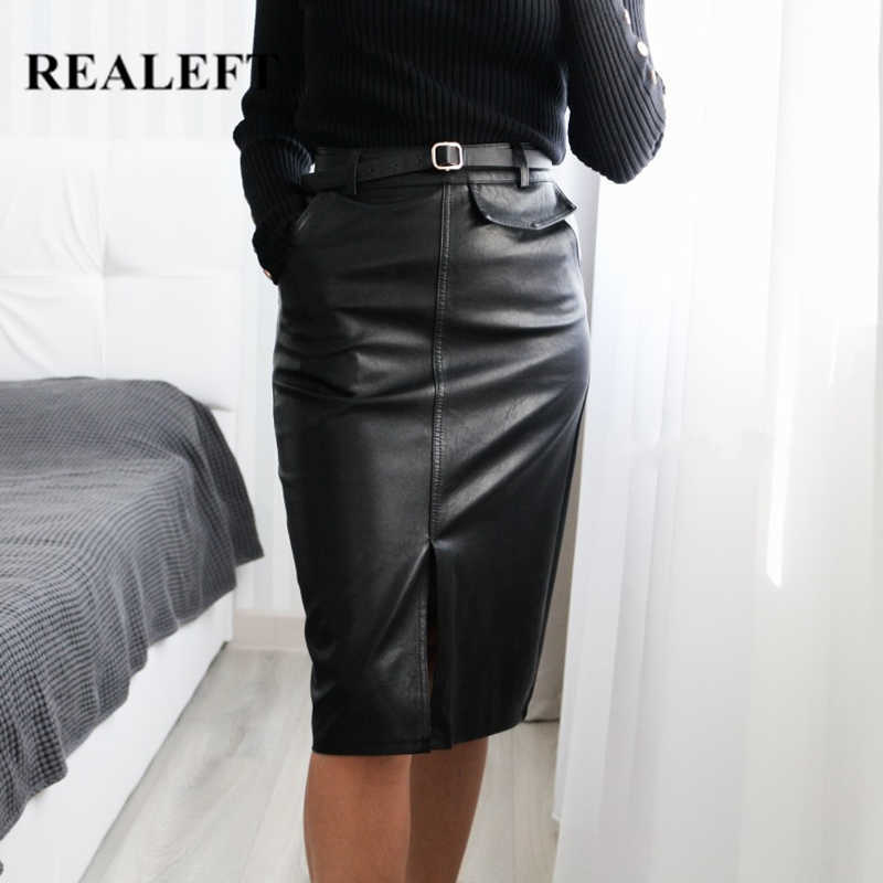 REALEFT Black PU Leather Skirt Autumn Winter Front Split Pencil Midi Skirts Elegant High Waist Sheath Wrap Skirts with Belt 210708
REALEFT Black PU Leather Skirt Autumn Winter Front Split Pencil Midi Skirts Elegant High Waist Sheath Wrap Skirts with Belt 210708