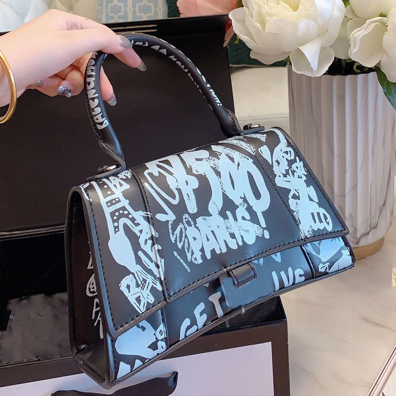 Designer handbag Louisbags_18 Saddle bag Felicie marmont Onthego Mini Backpack purse Dingdanduoduo888 marc Snaps Bags nd G handbags High
Designer handbag Louisbags_18 Saddle bag Felicie marmont Onthego Mini Backpack purse Dingdanduoduo888 marc Snaps Bags nd G handbags High
