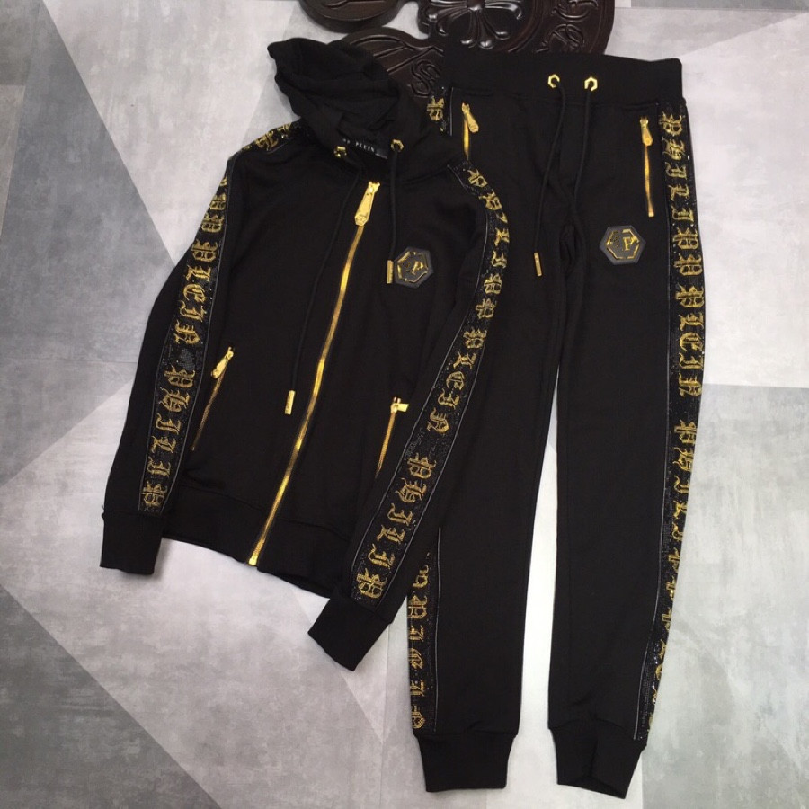 Fall and winter Philippe brand new men's hooded sports leisure suit zipper hot drill letter tide brand PP suit men, Black
Fall and winter Philippe brand new men's hooded sports leisure suit zipper hot drill letter tide brand PP suit men, Black