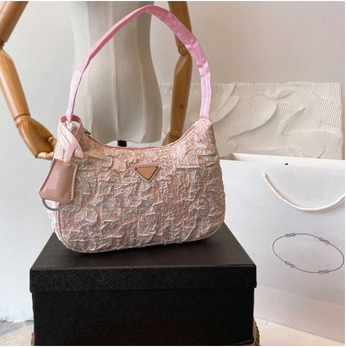2021 Fashion Women's Bag Artwork Handbag Designers Lady Bags Luxurys Grace Shoulderbag Simple Color, Don't sell
2021 Fashion Women's Bag Artwork Handbag Designers Lady Bags Luxurys Grace Shoulderbag Simple Color, Don't sell