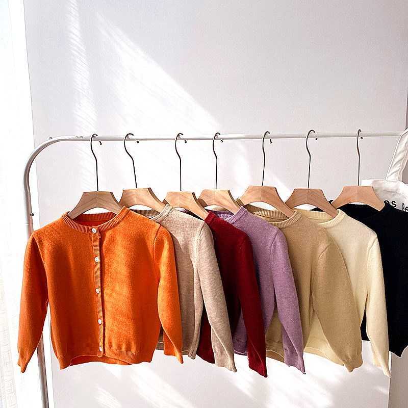 Autumn boys girls Angola velvet knitted cardigan sweaters kids solid color O-Neck casual Sweater Coat 210615, Khaki
Autumn boys girls Angola velvet knitted cardigan sweaters kids solid color O-Neck casual Sweater Coat 210615, Khaki
