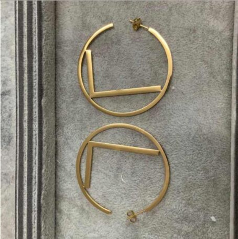 Classic Design Fashion Jewelry Top Quality Women Earrings Hip Hop Stud Earings Gold Rose Earrings for Women Party Wedding Hoop Wholesale, Golden;silver
Classic Design Fashion Jewelry Top Quality Women Earrings Hip Hop Stud Earings Gold Rose Earrings for Women Party Wedding Hoop Wholesale, Golden;silver
