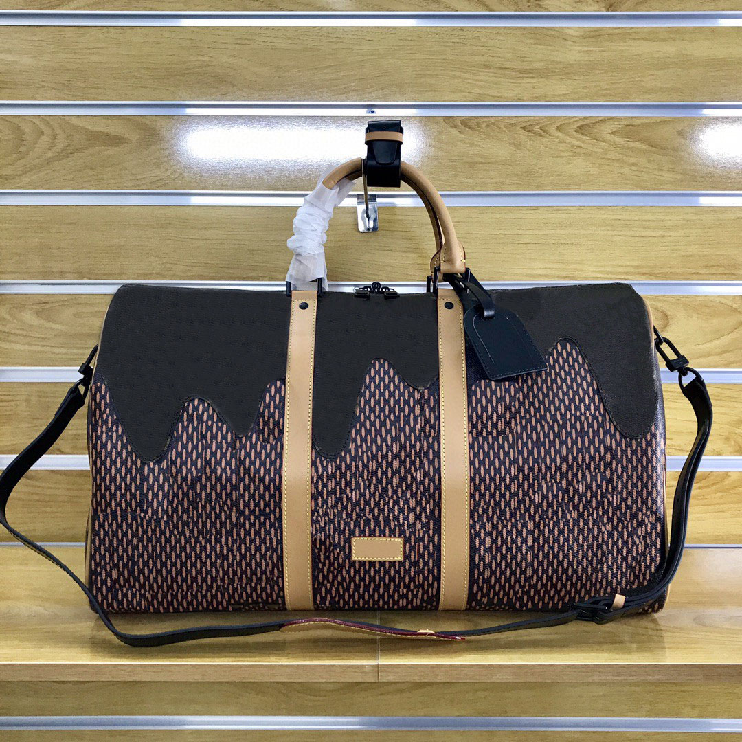 Designer Duffel Bags Men High Quality Leather Weekend Travel Bag Luggage Day Clutch Gym Pack Purse, Brown
Designer Duffel Bags Men High Quality Leather Weekend Travel Bag Luggage Day Clutch Gym Pack Purse, Brown