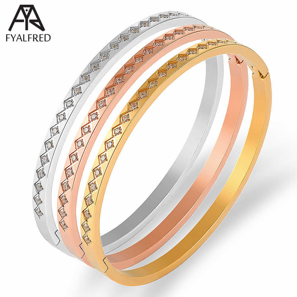 Fyalfred 4/6mm Classic Rhombus Crystals Bangles & Bracelets Lover Couple Bangles Stainless Steel Gold Cz Bangles Women Engraved Q0719
Fyalfred 4/6mm Classic Rhombus Crystals Bangles & Bracelets Lover Couple Bangles Stainless Steel Gold Cz Bangles Women Engraved Q0719