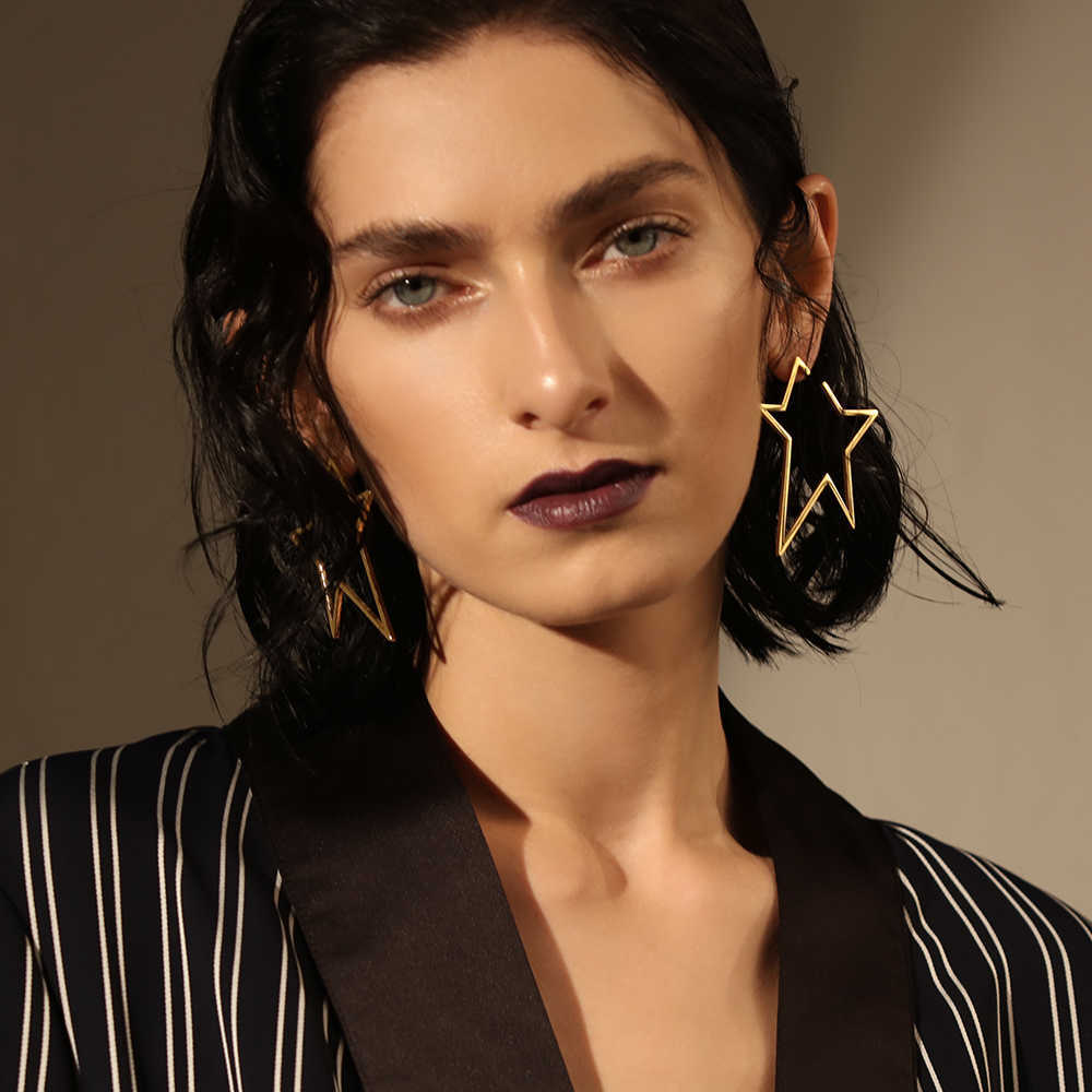 Enfashion Jewelry Geometric Big Star Gold color Stainless steel Long Drop Earrings Women Earings EB171038
Enfashion Jewelry Geometric Big Star Gold color Stainless steel Long Drop Earrings Women Earings EB171038
