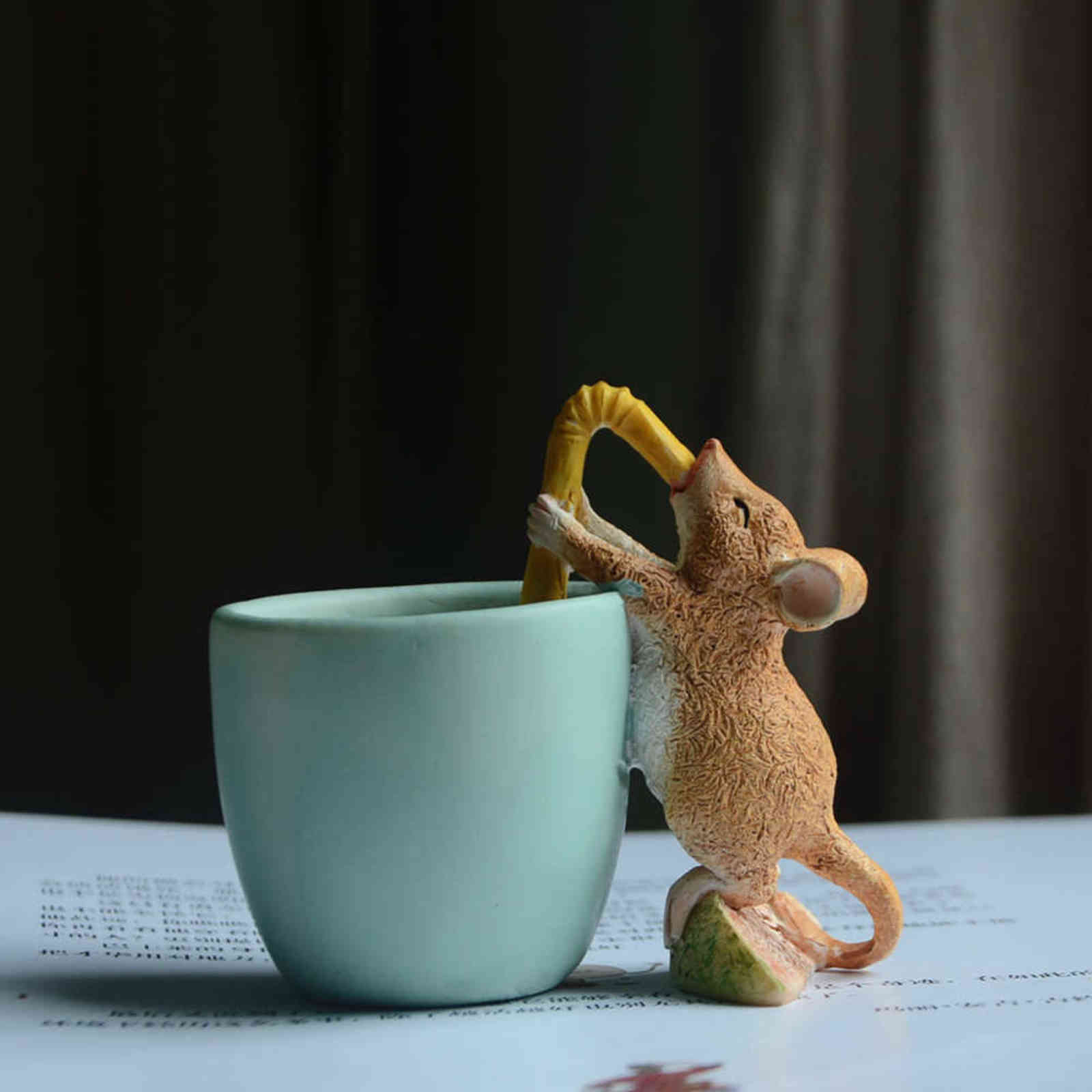 Cute Small Cat and Mice Resin Figurines for Home Decor Mouse Rat Ornaments Miniature Fairy Garden Animal Decoration Gril Gifts 211108