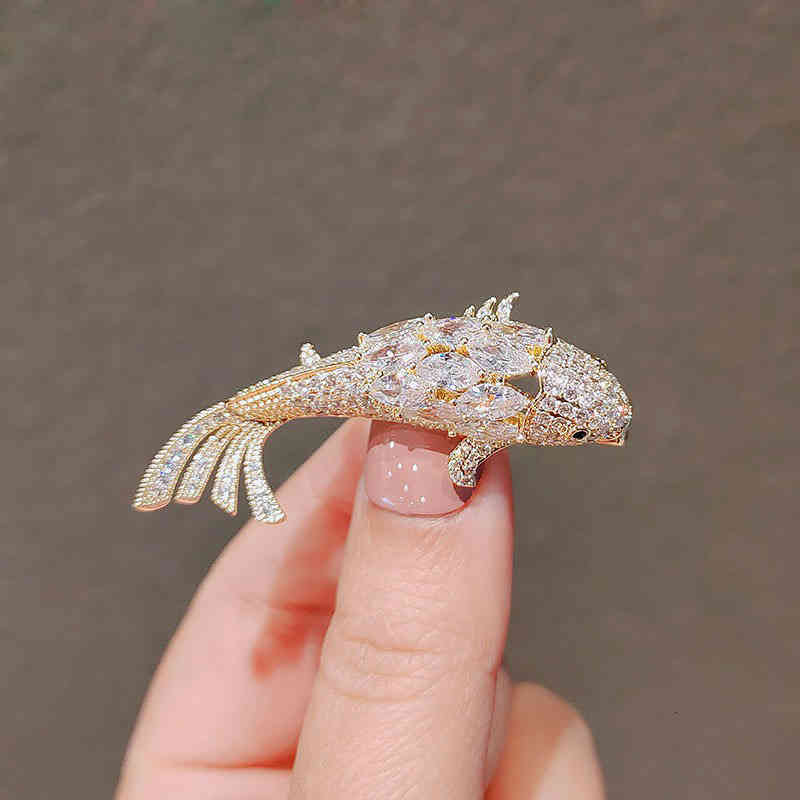 Japan and South Korea Have a Tide of Fish Brooches Every Year. Personality Small Brooch Buckle Sweater Suit Accessories Female