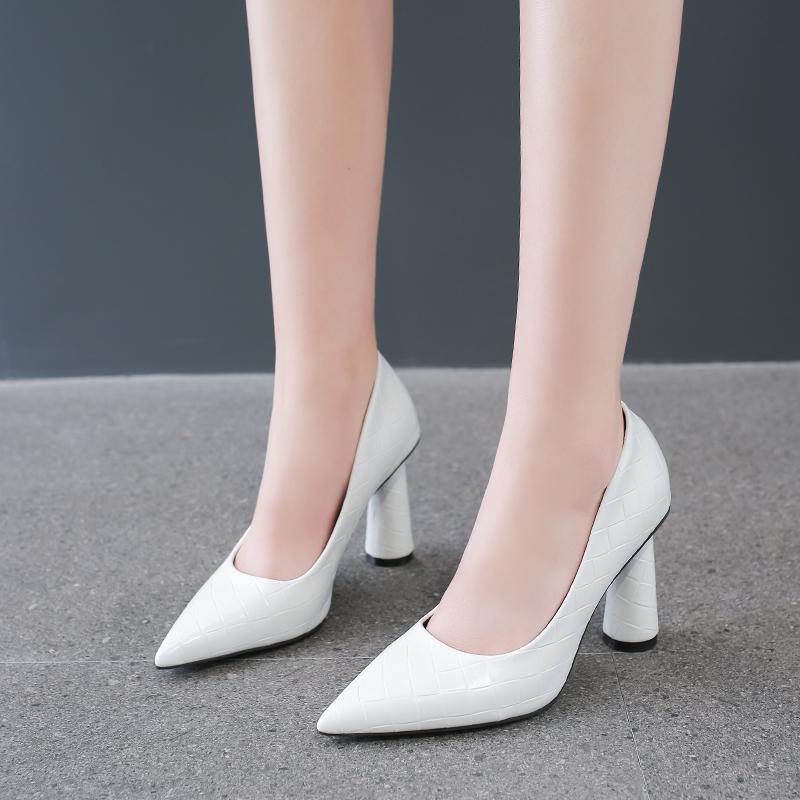 Dress Shoes 2021 Korean Style Pointed Toe Women's Shallow Mouth Single Thick Heel High Heels Women Work, Beige
Dress Shoes 2021 Korean Style Pointed Toe Women's Shallow Mouth Single Thick Heel High Heels Women Work, Beige