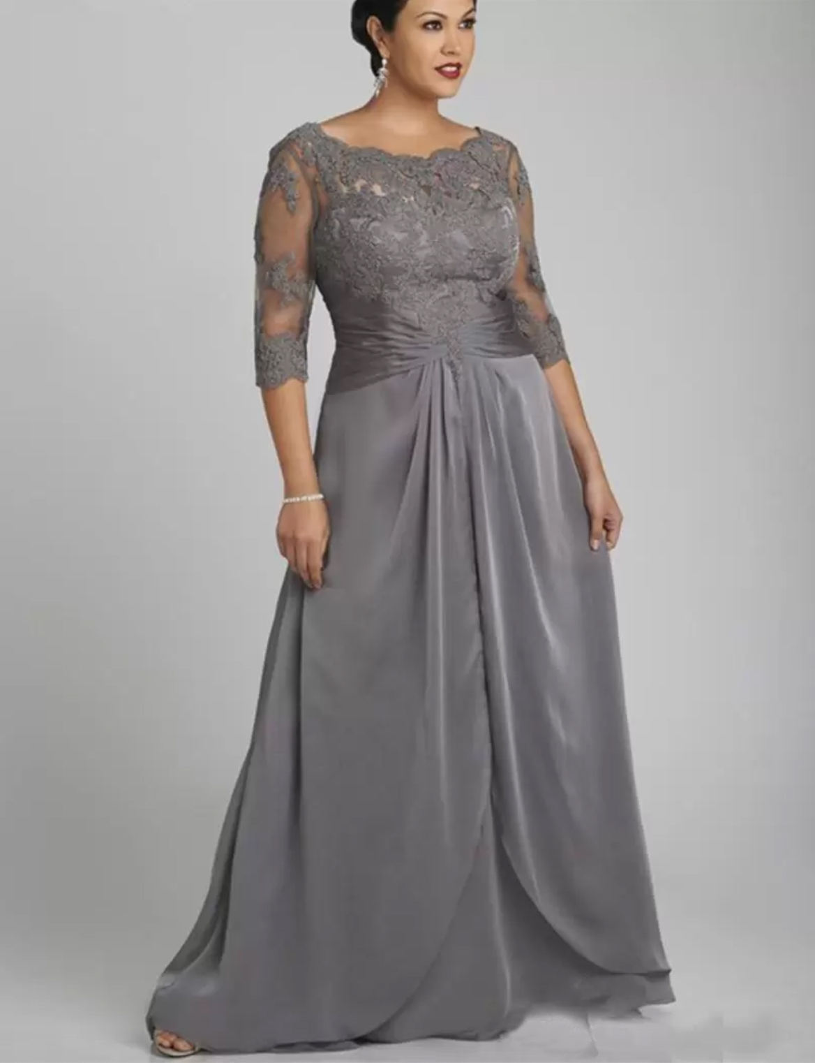 Plus Size Gray Mother of the Bride Dresses 3/4 Long Sleeves Applique and Chiffon Moms Formal Evening Gowns Long Elegant
