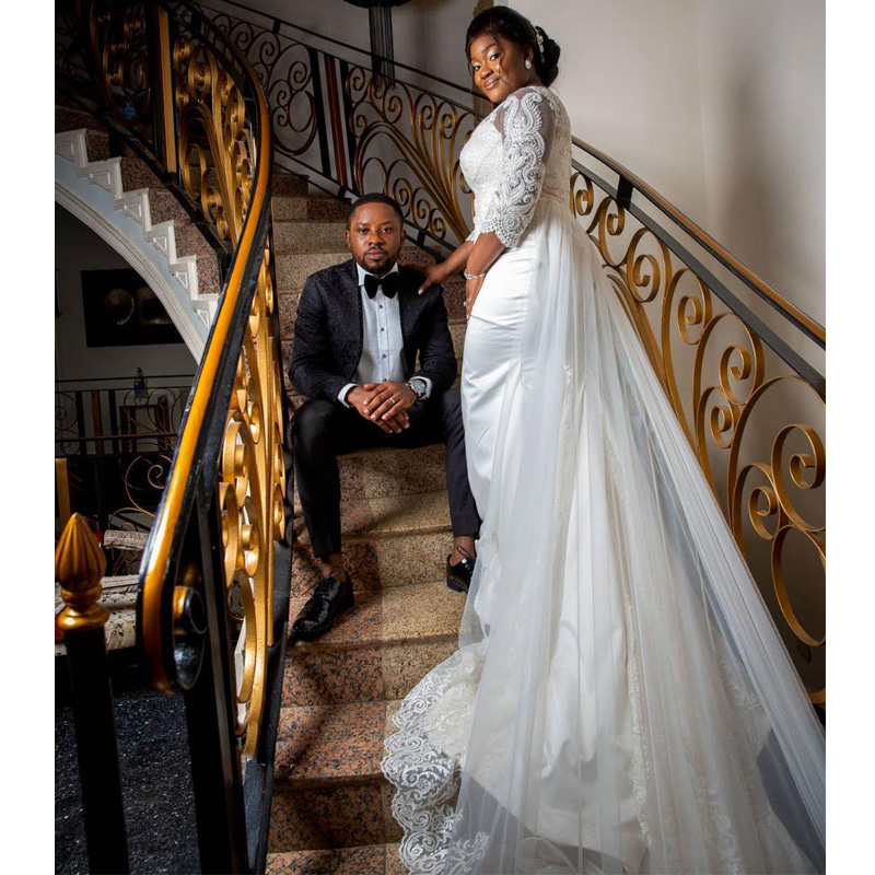 Vintage African White Mermaid Dresses V-Neck Plus Size Bridal Gowns Appliques Lace Beads Long Wedding Dress Vestidos de nvia