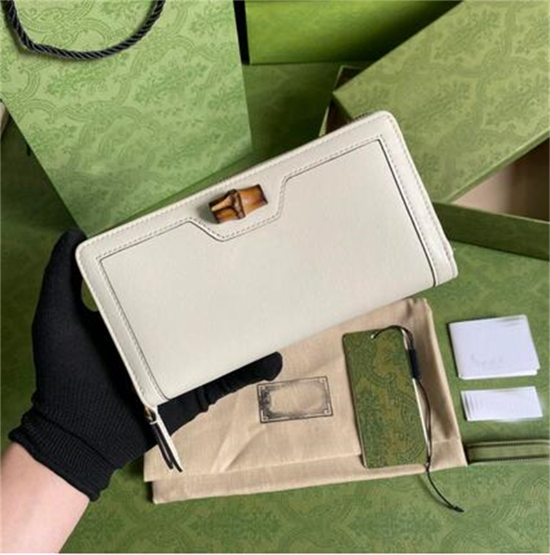 Designer Top quality Diana bamboo ZIPPY WALLET Genuine Leather Credit card bag Fashion pures #0196, Lavender
Designer Top quality Diana bamboo ZIPPY WALLET Genuine Leather Credit card bag Fashion pures #0196, Lavender