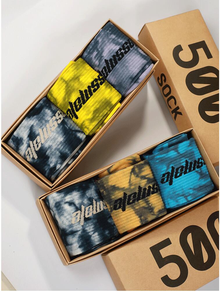 3 Pairs/Box Fashion Tie-dye Socks 500 Style Europe Hip Hop Match Tidal Youth Men and Women Personality Sports Sock
3 Pairs/Box Fashion Tie-dye Socks 500 Style Europe Hip Hop Match Tidal Youth Men and Women Personality Sports Sock