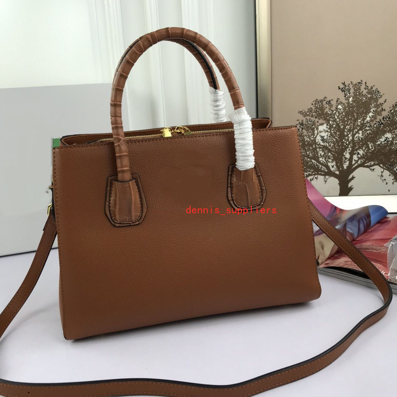 Luxury designer camera men and women shoulder bag messenger bag shell bag fashion small messenger handbag 2109#-222 s1, With logo
Luxury designer camera men and women shoulder bag messenger bag shell bag fashion small messenger handbag 2109#-222 s1, With logo