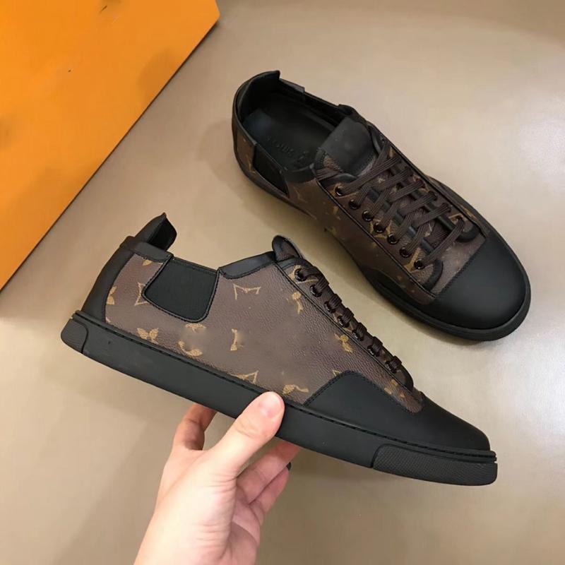 NEW 2021 fashion Designer casual shoes business men's flat shoes Fashion black casual men's shoes size 38-44
NEW 2021 fashion Designer casual shoes business men's flat shoes Fashion black casual men's shoes size 38-44