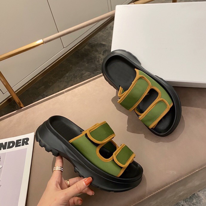 Luxury Women Slides Designer Slippers Black Grey White Leather Thick Bottom Platform Beach Sandals For Womens