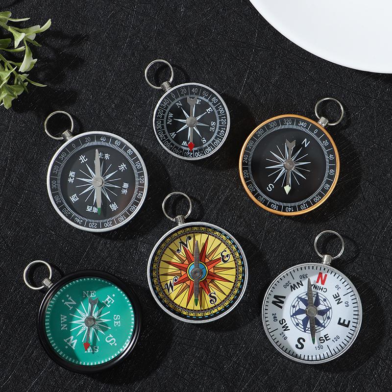 Keychains Pocket Mini Hiking Camping Lightweight Aluminum Outdoor Emergency Compass Navigation Wild Tool Black Brujula Keychain
Keychains Pocket Mini Hiking Camping Lightweight Aluminum Outdoor Emergency Compass Navigation Wild Tool Black Brujula Keychain