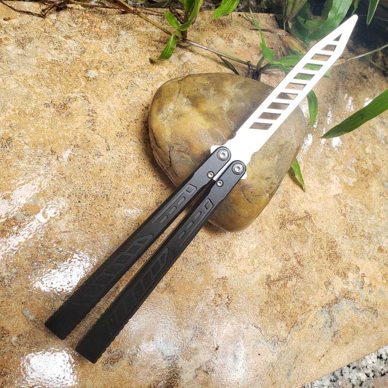 Theone Balisong Butterfly Trainer Training Knife Not Sharp Squid Snake Sea Cosmic Monster Chimera BM51 BM87 EX10 Hom Basilisk Hunting Self Defense Swing Jilt Knives
Theone Balisong Butterfly Trainer Training Knife Not Sharp Squid Snake Sea Cosmic Monster Chimera BM51 BM87 EX10 Hom Basilisk Hunting Self Defense Swing Jilt Knives