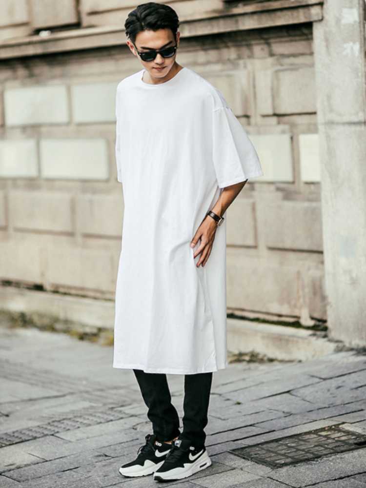 Summer short-sleeved Korean men's long t-shirt over the knee white big money in half-sleeve loose 210629