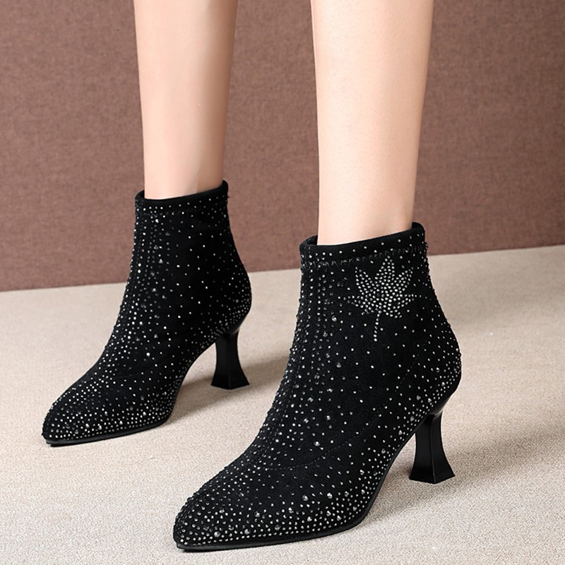 2021 New Luxury Full Diamond High Heels for Women Slip on Pointed Toe Ankle Boots Woman Fashion Crystal Shoes Fi3x, Tieta
2021 New Luxury Full Diamond High Heels for Women Slip on Pointed Toe Ankle Boots Woman Fashion Crystal Shoes Fi3x, Tieta