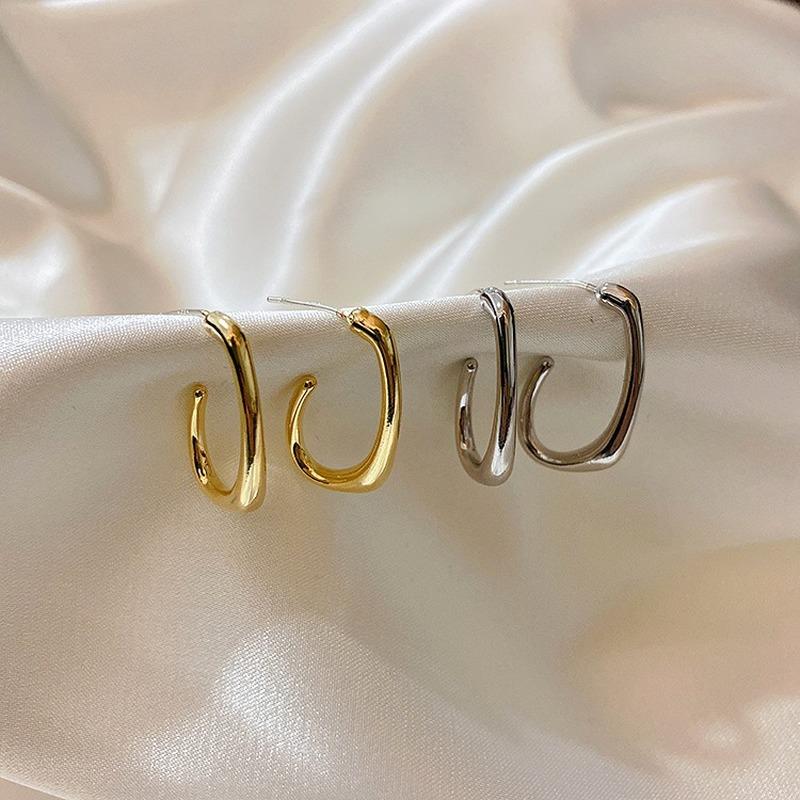 Hoop & Huggie VSnow Minimalist Alloy Open Earrings For Women Fashion Gold Silver Color Crochet Luxury Statement Jewelry
Hoop & Huggie VSnow Minimalist Alloy Open Earrings For Women Fashion Gold Silver Color Crochet Luxury Statement Jewelry
