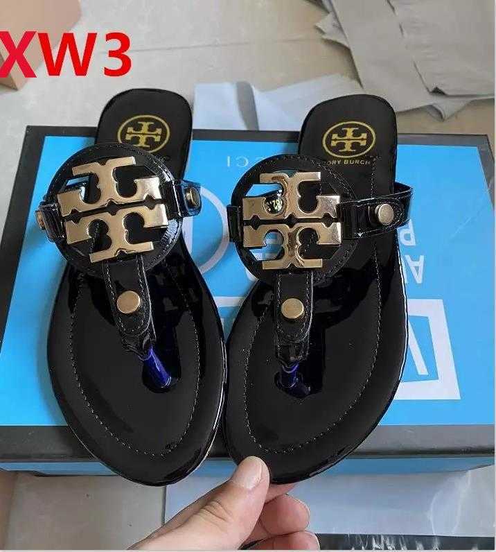 GGLVLouis
VittonYSL
VUTTON women slippers designer Sandals Ladies brand Summer Flat Slides beach woman Slipper tory, Black
GGLVLouis
VittonYSL
VUTTON women slippers designer Sandals Ladies brand Summer Flat Slides beach woman Slipper tory, Black