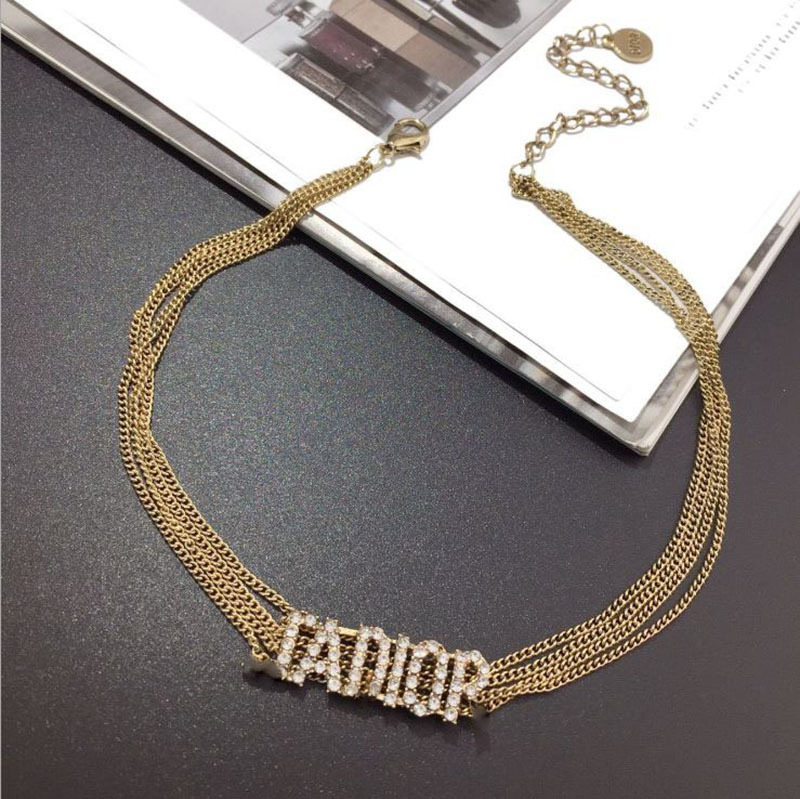 Luxury Brand Designer Letter Pendant Necklaces 18K Gold Plated Crysatl Pearl Rhinestone Choker Newklace for Women Wedding Party Jewerlry Accessories
Luxury Brand Designer Letter Pendant Necklaces 18K Gold Plated Crysatl Pearl Rhinestone Choker Newklace for Women Wedding Party Jewerlry Accessories