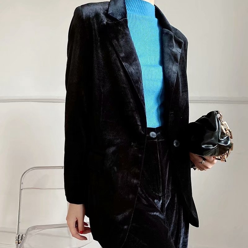 Causal Women Black Velvet Slim Jacket Fashion Ladies Single Button Blazers Streetwear Female Chic Pocket Coats 210527