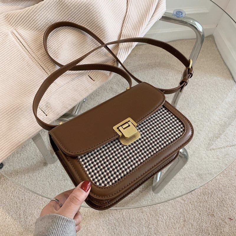 Luxury Handbags Women Bags Sac Women Square Messenger Bags Panelled Female Shoulder Bag Fashion Casual Crossbody for Girls New, Brown2
Luxury Handbags Women Bags Sac Women Square Messenger Bags Panelled Female Shoulder Bag Fashion Casual Crossbody for Girls New, Brown2