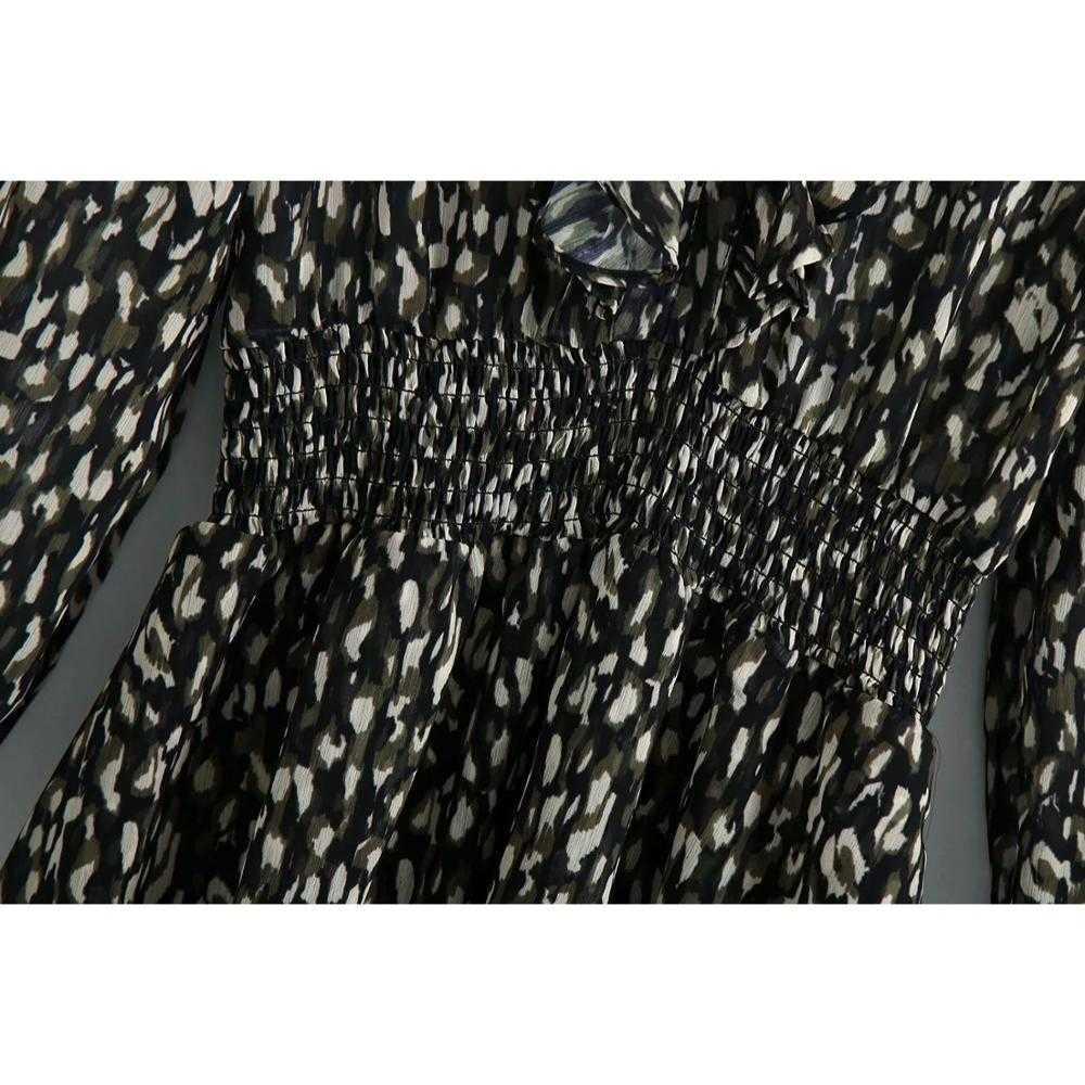 Women Dress Animal Printed V-neck Long Sleeves Smocked Elastic Waist Ruffle trims Mini Dress vestidos femme robe 210709