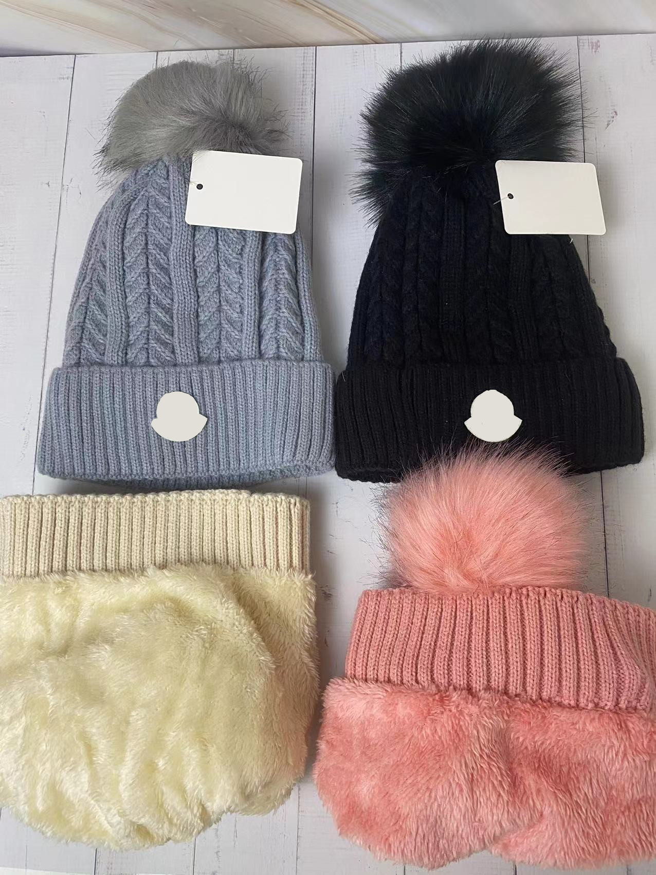 winter men's and women's pure color knitted hat, warm pompoms, colored cap, lined with woolen hats, solid outdoor caps, 6 colors, Blue;gray
winter men's and women's pure color knitted hat, warm pompoms, colored cap, lined with woolen hats, solid outdoor caps, 6 colors, Blue;gray