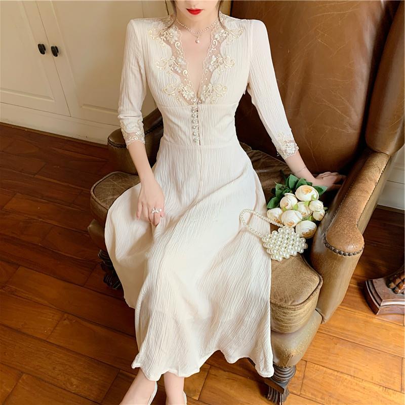 Casual Dresses 2021 Fall Female Lace Patchwork Slim Sexy Chiffon Solid Midi Dress Floral Fairy Women Elegant Retro Designer Party, Apricot dress
Casual Dresses 2021 Fall Female Lace Patchwork Slim Sexy Chiffon Solid Midi Dress Floral Fairy Women Elegant Retro Designer Party, Apricot dress