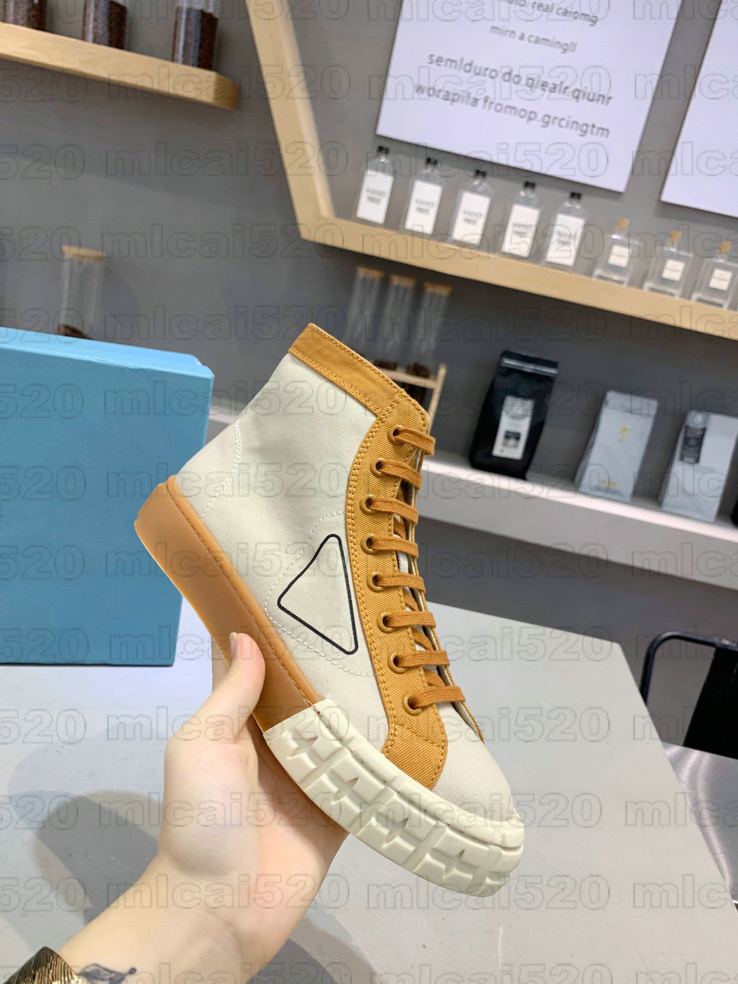Gabardine High-Top Sneakers Re-Nylon printed Wheel High Shoes Designer Womens Canvas Boots fabric tire-effect motif motocross tires Women Trainers chunky Shoe, Pay for extra price
Gabardine High-Top Sneakers Re-Nylon printed Wheel High Shoes Designer Womens Canvas Boots fabric tire-effect motif motocross tires Women Trainers chunky Shoe, Pay for extra price