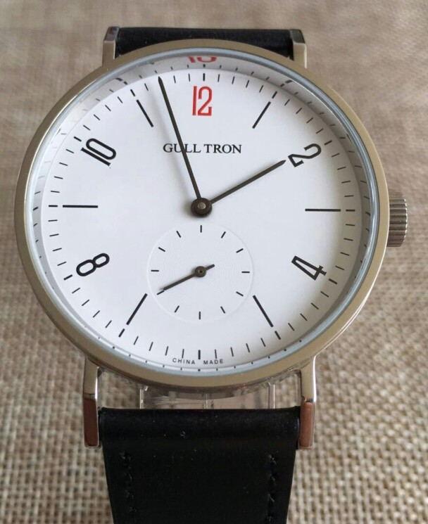 Wristwatches Bauhaus Watch Tangomat Series 601 Automatic Movement Men's Sapphire Cover Genuine Leather Strap Stainless Steel, Black 12
Wristwatches Bauhaus Watch Tangomat Series 601 Automatic Movement Men's Sapphire Cover Genuine Leather Strap Stainless Steel, Black 12