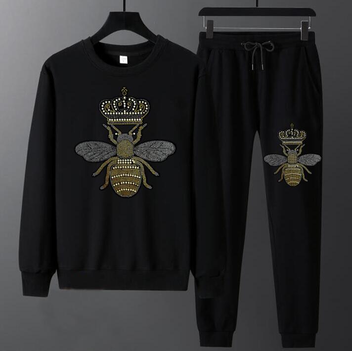 2021 New Diamond Stone Joggers Training Sets of Men All-male Sports Suits Jogging Homme Winter Track Suit Ejwj, Color as shown
2021 New Diamond Stone Joggers Training Sets of Men All-male Sports Suits Jogging Homme Winter Track Suit Ejwj, Color as shown