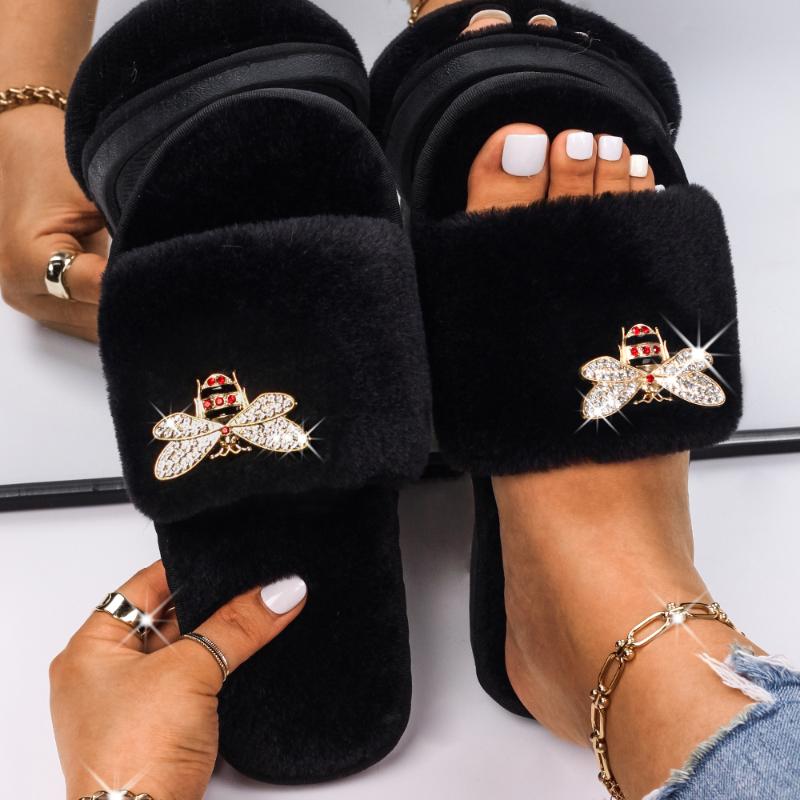 Slippers Winter Women Rhinestone Insect Faux Fur Slides Fluffy Flip Flop Flat Sandals Indoor Cozy Luxury Designer Shoes, Black
Slippers Winter Women Rhinestone Insect Faux Fur Slides Fluffy Flip Flop Flat Sandals Indoor Cozy Luxury Designer Shoes, Black