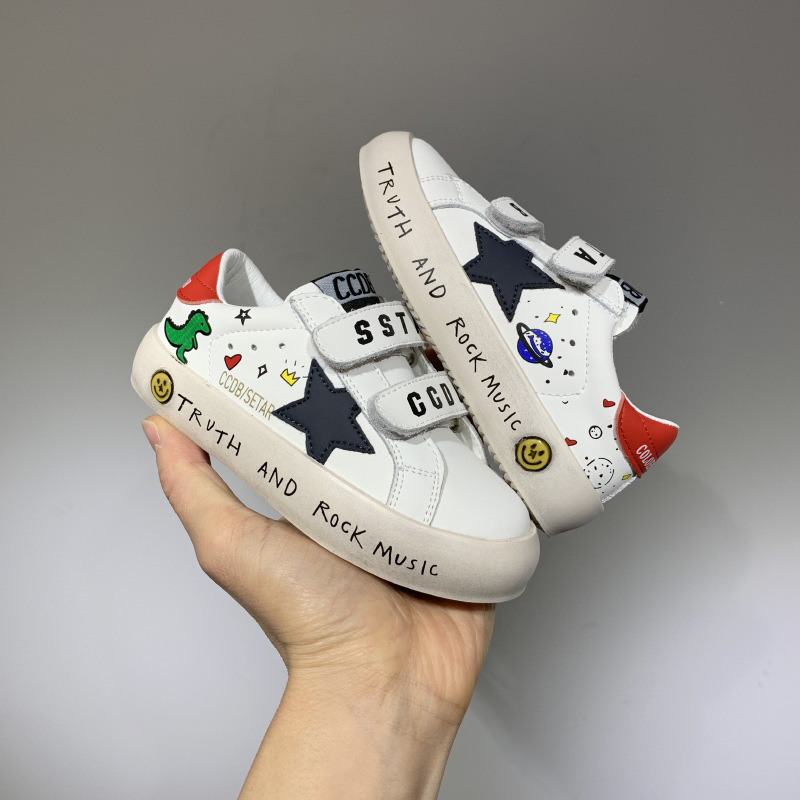 Children's board shoes 2021 spring new boys genuine leather breathable graffiti sneakers girls star white shoes 210311, Black
Children's board shoes 2021 spring new boys genuine leather breathable graffiti sneakers girls star white shoes 210311, Black