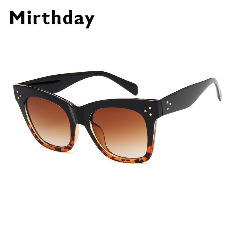 Sunglasses Luxury Square Women Vintage Brand Designer Retro Sun Glasses Fashion Big Frame Female UV400
Sunglasses Luxury Square Women Vintage Brand Designer Retro Sun Glasses Fashion Big Frame Female UV400