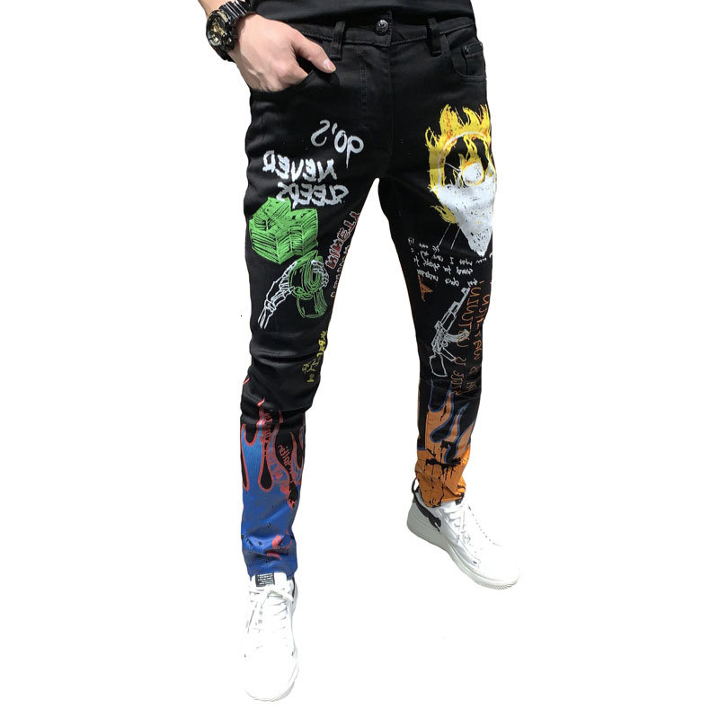 2021 New Fashion Streetwear Black Color Graffiti Printed Designer Casual Pencil Pants Elastic Slim Fit Hip Hop Jeans Men Fflx
2021 New Fashion Streetwear Black Color Graffiti Printed Designer Casual Pencil Pants Elastic Slim Fit Hip Hop Jeans Men Fflx