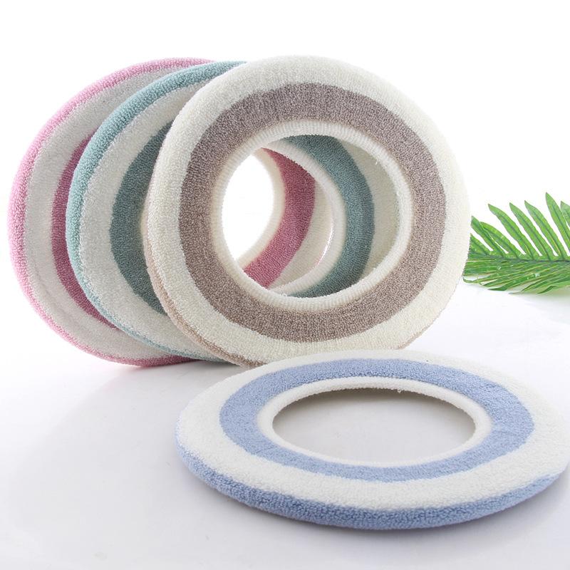 Winter Stripes Washable Toilet Seat Cover Bathroom Warm Toilet Cushion Pad Elastic Closestool Mat Home Hotel Bathroom Supplies
Winter Stripes Washable Toilet Seat Cover Bathroom Warm Toilet Cushion Pad Elastic Closestool Mat Home Hotel Bathroom Supplies