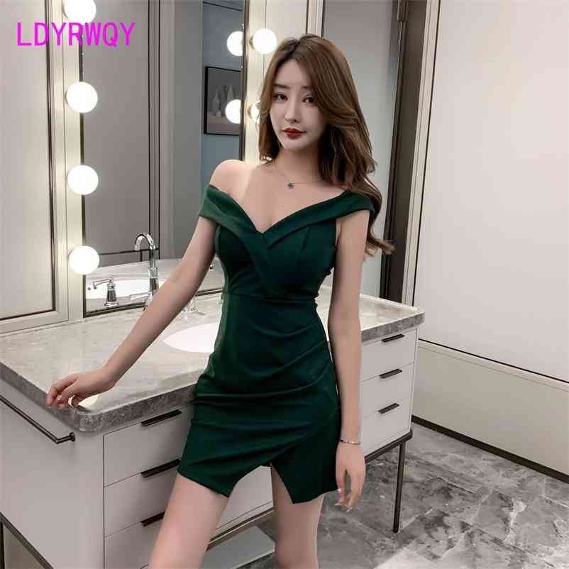 Nightclub women' fashion temperament low-cut tight-fitting bag hip waist sexy dress Knee-Length 210603, Green 
Nightclub women' fashion temperament low-cut tight-fitting bag hip waist sexy dress Knee-Length 210603, Green