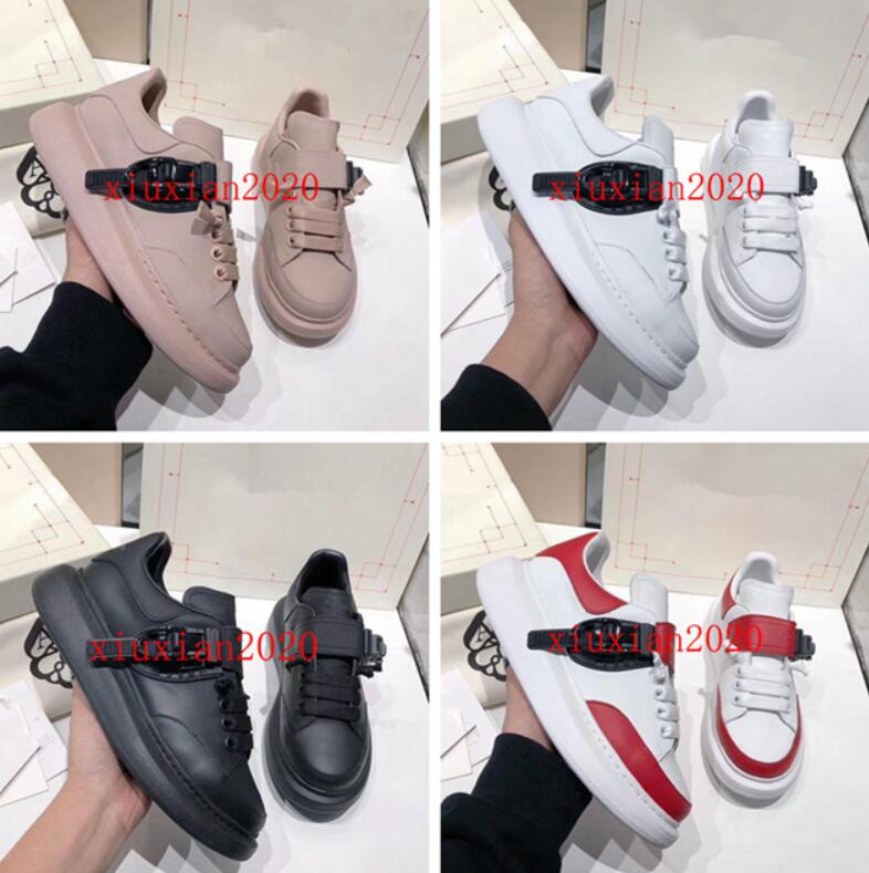 Mens Designer Rhyton leather sneaker Vintage Trainers with Strawberry wave mouth Tiger Web print Luxury Mountain Climbing Sneaker
Mens Designer Rhyton leather sneaker Vintage Trainers with Strawberry wave mouth Tiger Web print Luxury Mountain Climbing Sneaker
