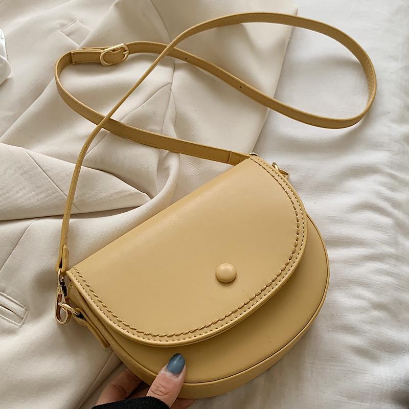 Mini Saddle Bags Women 2021 Fashion Spring Summer Beach Crossbody Bag Solid Casual Lady Handbags Purse, Beige
Mini Saddle Bags Women 2021 Fashion Spring Summer Beach Crossbody Bag Solid Casual Lady Handbags Purse, Beige