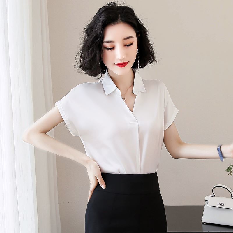 Korean Fashion Silk Women Blouses Satin Solid Short Sleeve Pink Women Shirts Plus Size XXXL Womens Tops and Blouses 210225