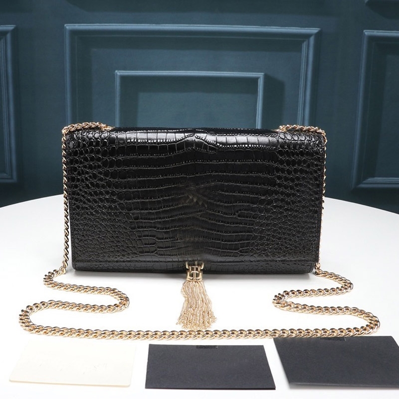 High Quality Alligator Pattern Handbag Purse Luxurys Chain Tassel Single Shoulder Bag Genuine leather Designers Crossbody Messenger Bag3, Black
High Quality Alligator Pattern Handbag Purse Luxurys Chain Tassel Single Shoulder Bag Genuine leather Designers Crossbody Messenger Bag3, Black