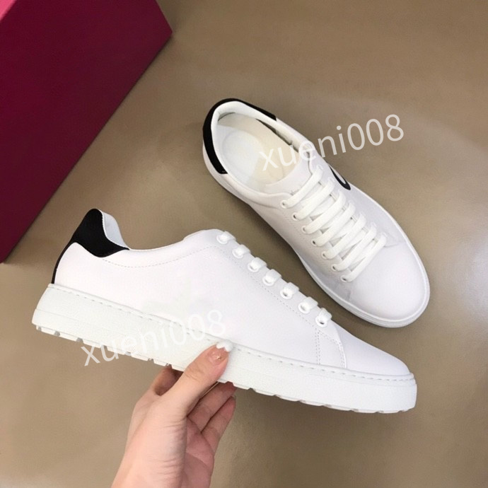 2021 men casual shoes Espadrilles triple 39-44 black navy brown wine red green khaki Orange mens sneakers outdoor jogging walking non-brand twelv rd211015, Choose the color
2021 men casual shoes Espadrilles triple 39-44 black navy brown wine red green khaki Orange mens sneakers outdoor jogging walking non-brand twelv rd211015, Choose the color